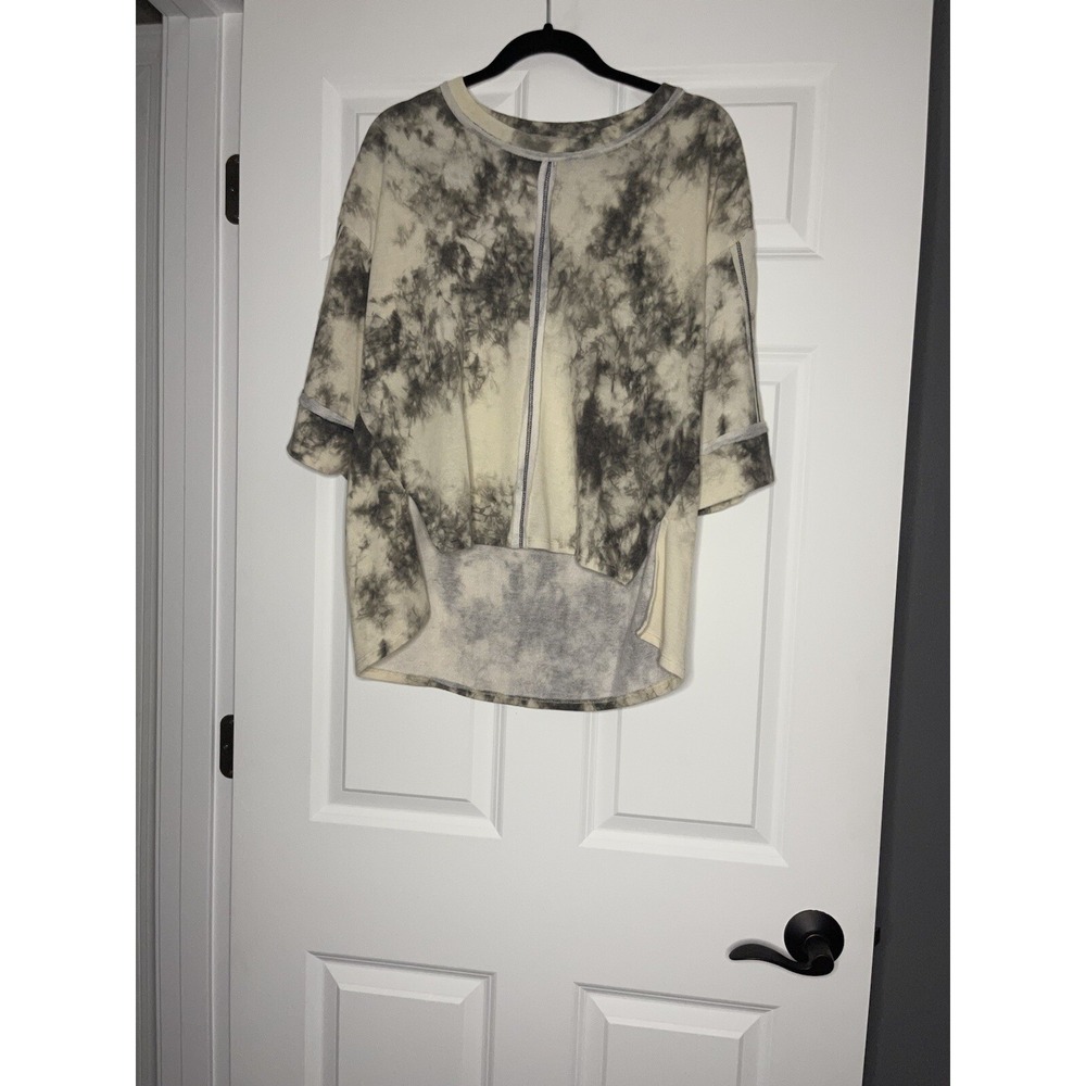 White birch 2 piece lounge PJ set medium cream and gray tie dye print Intimates